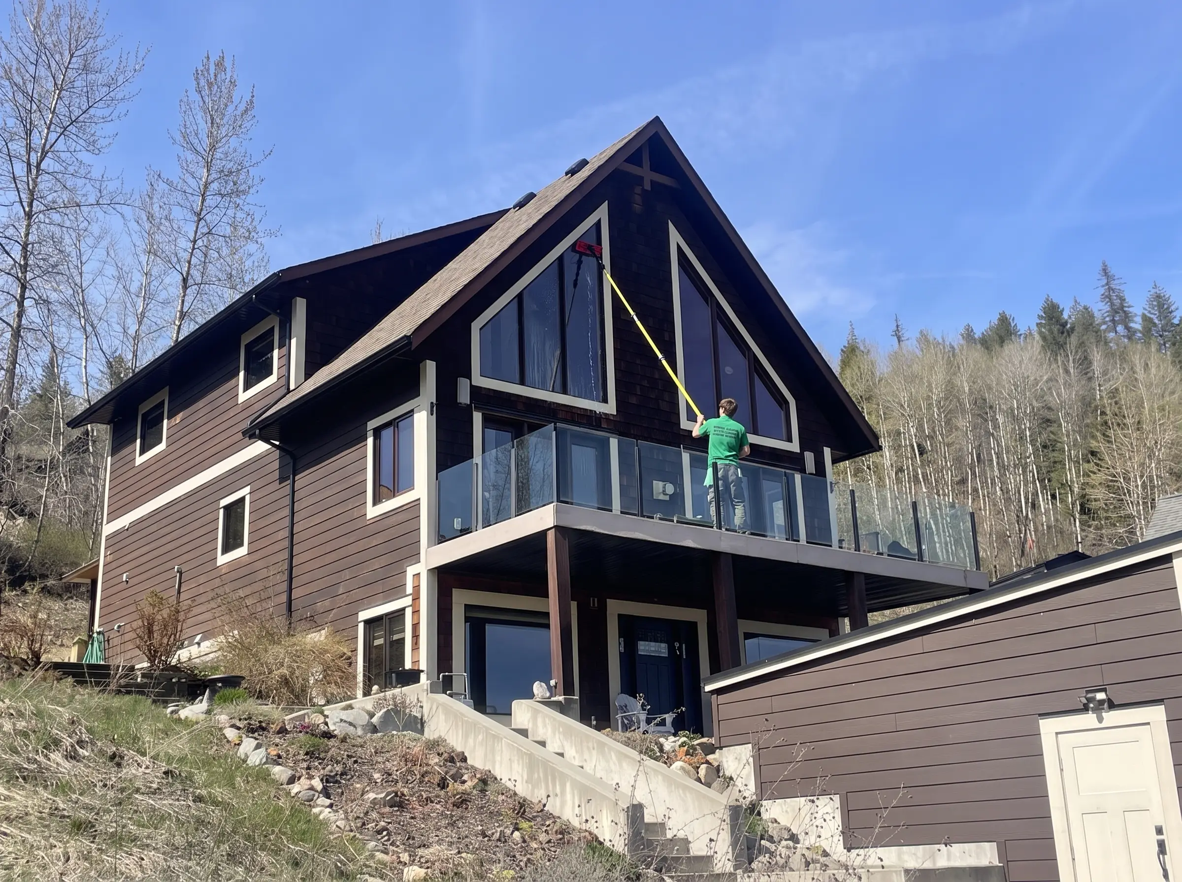 Grit & Grind window cleaning at a Kootenay home