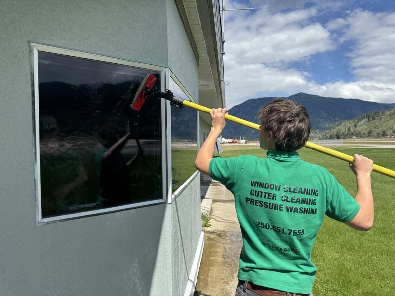 Gutter Cleaning for Homeowners